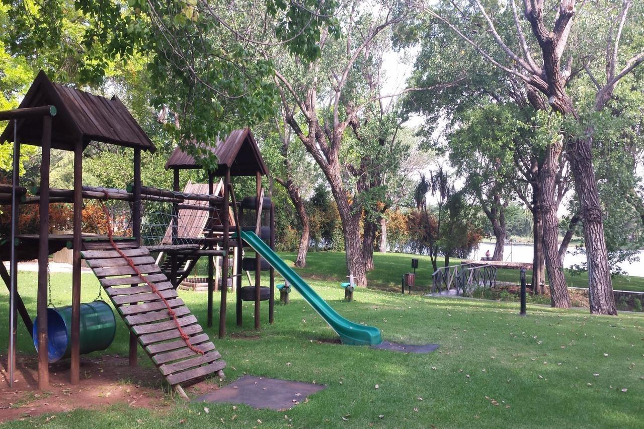 Riverside Sun Vanderbijlpark Eksteriør bilde